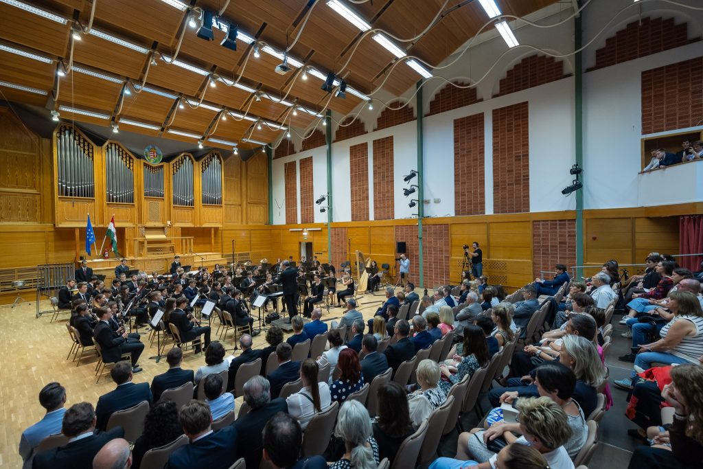 384573698_845231293982309_6782041888448607809_n